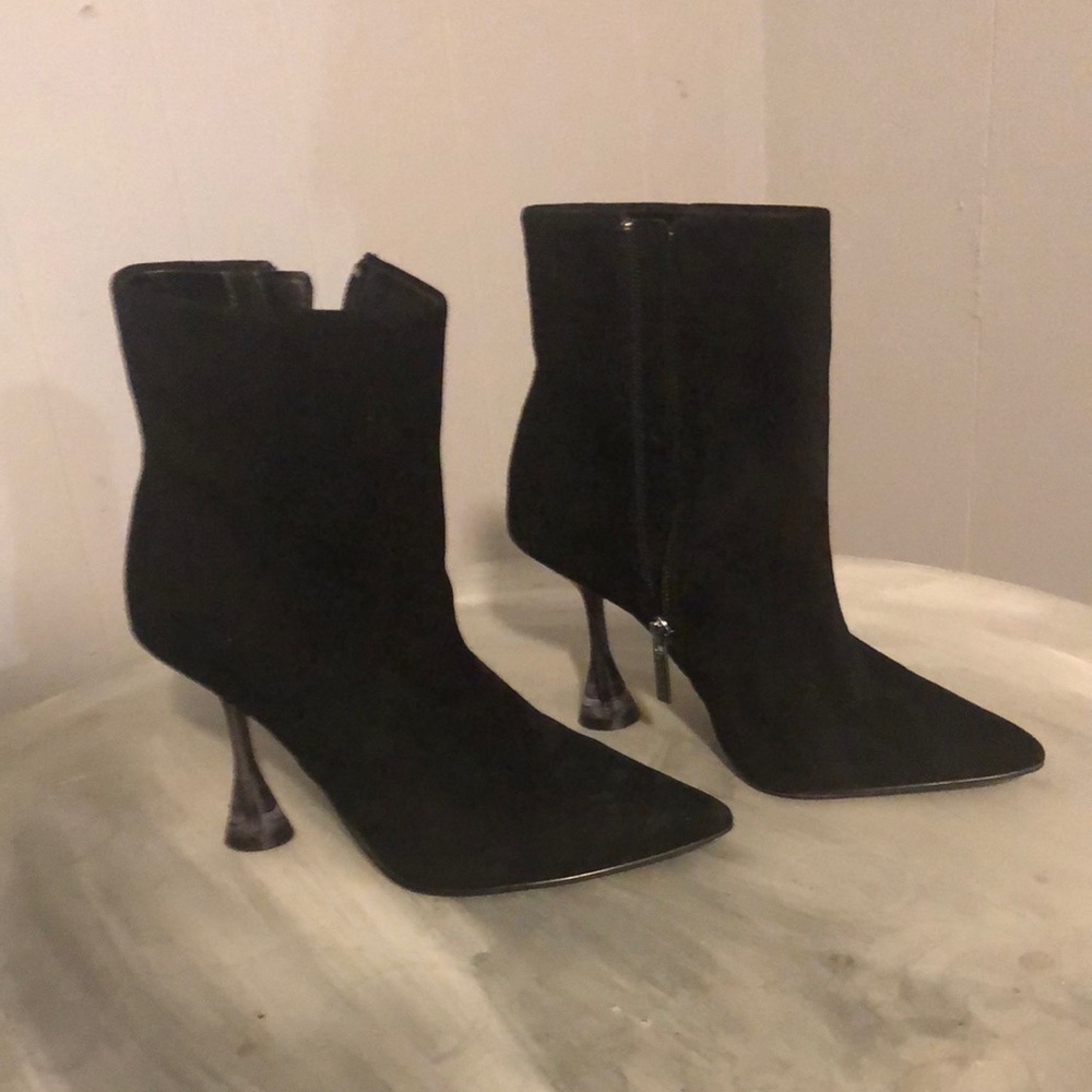 Gianni Bini Size 6.5 Black Boots